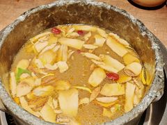 -蘑界·野生菌火锅(深业上城店)