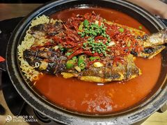 -吞鱼兽麻辣烤鱼(万达店)