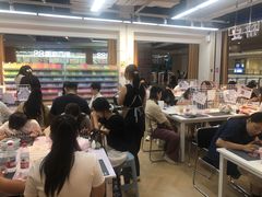 -郑在DIY·潮玩银饰绘画手作(中央大道旗舰店)