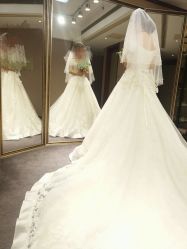 -拉瑞娜LaReine婚纱礼服高级定制