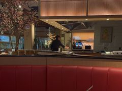 -蜜桃餐厅·伴山(湖滨商业街店)