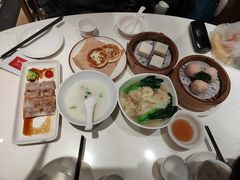 -新雅粤菜馆(南京东路店)