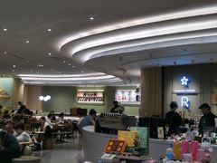 -星巴克臻选(上海陆家嘴中心店)