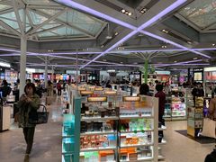 -日上免税店(三径路t3店)