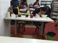 -小胖子馄饨店(洪兴路店)