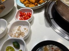 -洪氏嗨捞·猪肚鸡火锅(阳光天地店)