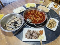 -韩妹鱼庄·泸定老字号(泸定店)