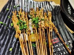 -何师烧烤·香辣蟹·川菜·30年老品牌(太古里旗舰店)