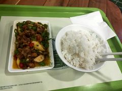 -老乡鸡(六安健康路加油站店)