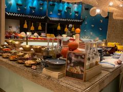 -咖啡苑自助餐厅·中国大饭店