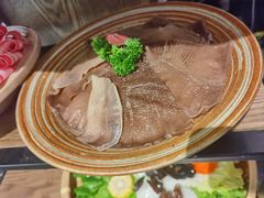 -尚尚仙·酸汤猪手·猪肚鸡火锅(华联万柳购物中心店)