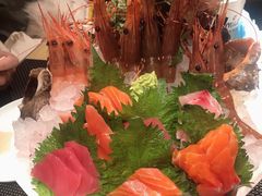刺身拼盘-虹料理·日料放题(悠方店)