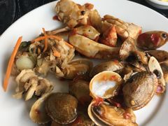 -东方红海鲜百汇(国际大厦店)