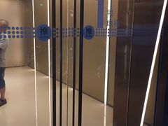 -成都银泰中心-停车场