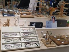 -Trend1881视光·蔡司视觉(领展广场店)