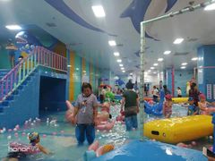 -楠木种子游泳馆(李沧万达店)