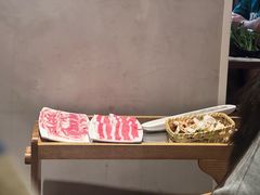 -佬土鹅肠火锅(中建大观店)