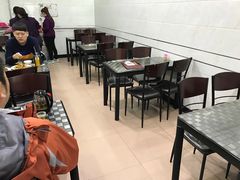 -芳芳餐厅(白沙路店)