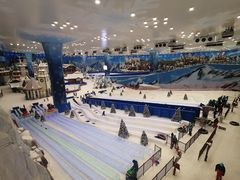 -长沙湘江冰雪世界