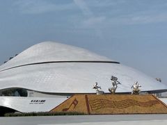 -哈尔滨大剧院