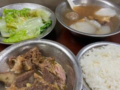 -阿秋牛排(湖心街店)