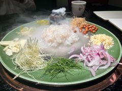 -得意咚瓜·顺德鱼生·冬瓜火锅(深圳首店)