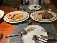 -MONICH牛排融合餐厅(和义大道购物中心店)