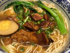 台蘑烧肉卤猪骨汤传统拉面-北方馆(澳门伦敦人店)