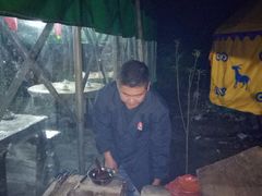 -江边湾柴火鸭