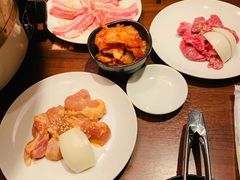 -焼肉まんぐう