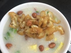 艇仔粥-银记肠粉店(中山一路店)
