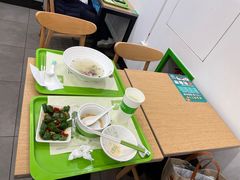 -老乡鸡(南京首创立方店)