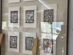 -龙慧画框·裱画配框工厂店
