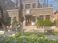 -麦落精酿啤酒餐吧(先农大院店)
