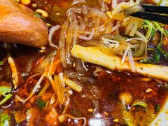 -魔都三兄弟酸辣粉·蘸卤炸串(虹桥万科店)