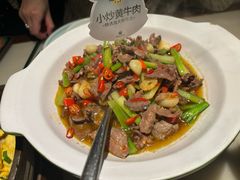 -佬麻雀·剁椒鱼头(京基KK One店)