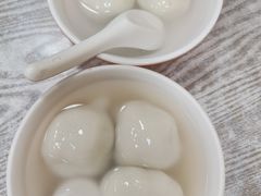 芝麻汤圆-利达汤圆馄饨(川公路店)