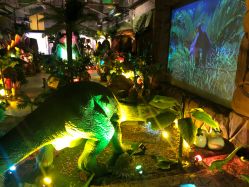 -恐龙探索乐园(磁器口店)