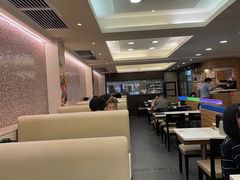 靠窗位-和平馆·地道港澳茶餐厅(西门口店)