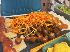 野生菌拼盘-小街猪手(团结湖店)