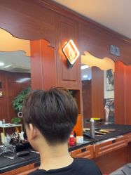 -米娜护肤造型