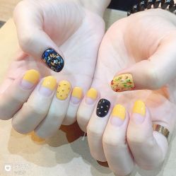 -Pink You美甲美睫纹绣定制中心