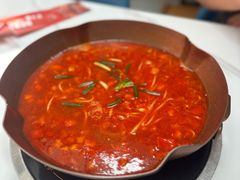-毛辣果·贵州红酸汤牛肉火锅(西单店)