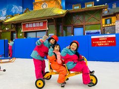 -长沙湘江冰雪世界