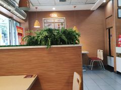 -迈德思客•汉堡•烤鸡(围墙巷店)