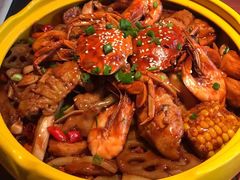 全家福煲-多嘴超级肉蟹煲(杉杉国潮主题店)