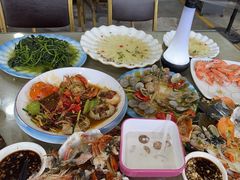 -潘先生平价海鲜城(神州半岛店)