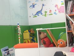 -岳辰齿科(浦东长泰店)