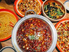 -泥糊破店小酒馆·团建聚餐(南京西路店)