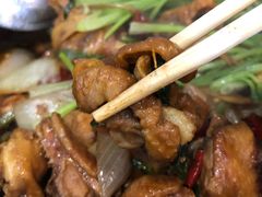 -渝君重庆火锅(嘉宾路店)